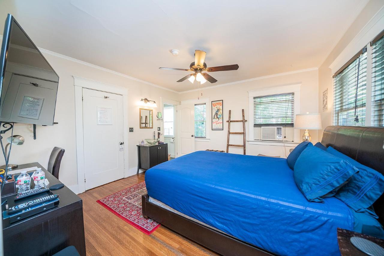 Bed & Breakfast Hollywood Los Angeles