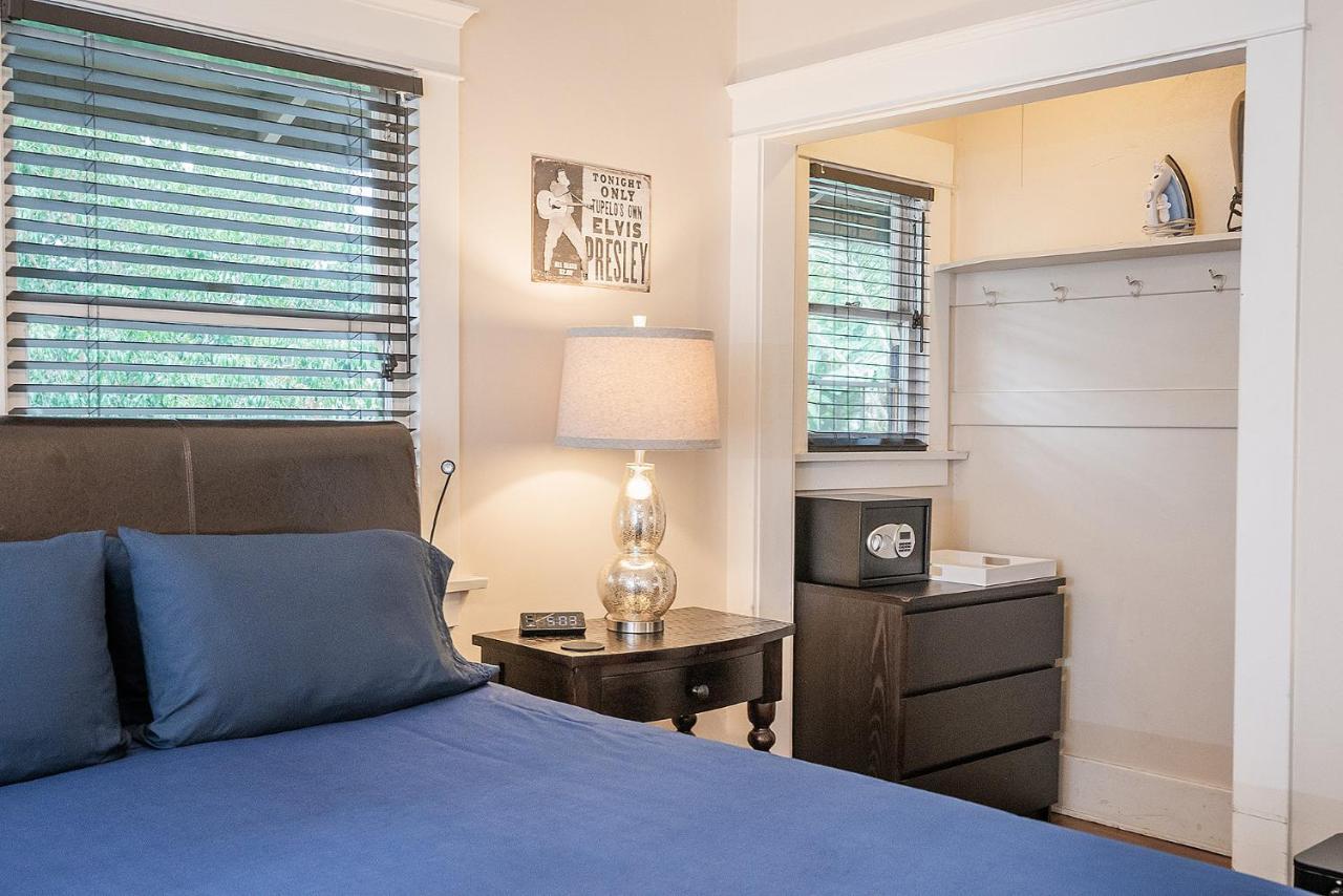 Bed & Breakfast Hollywood 3*